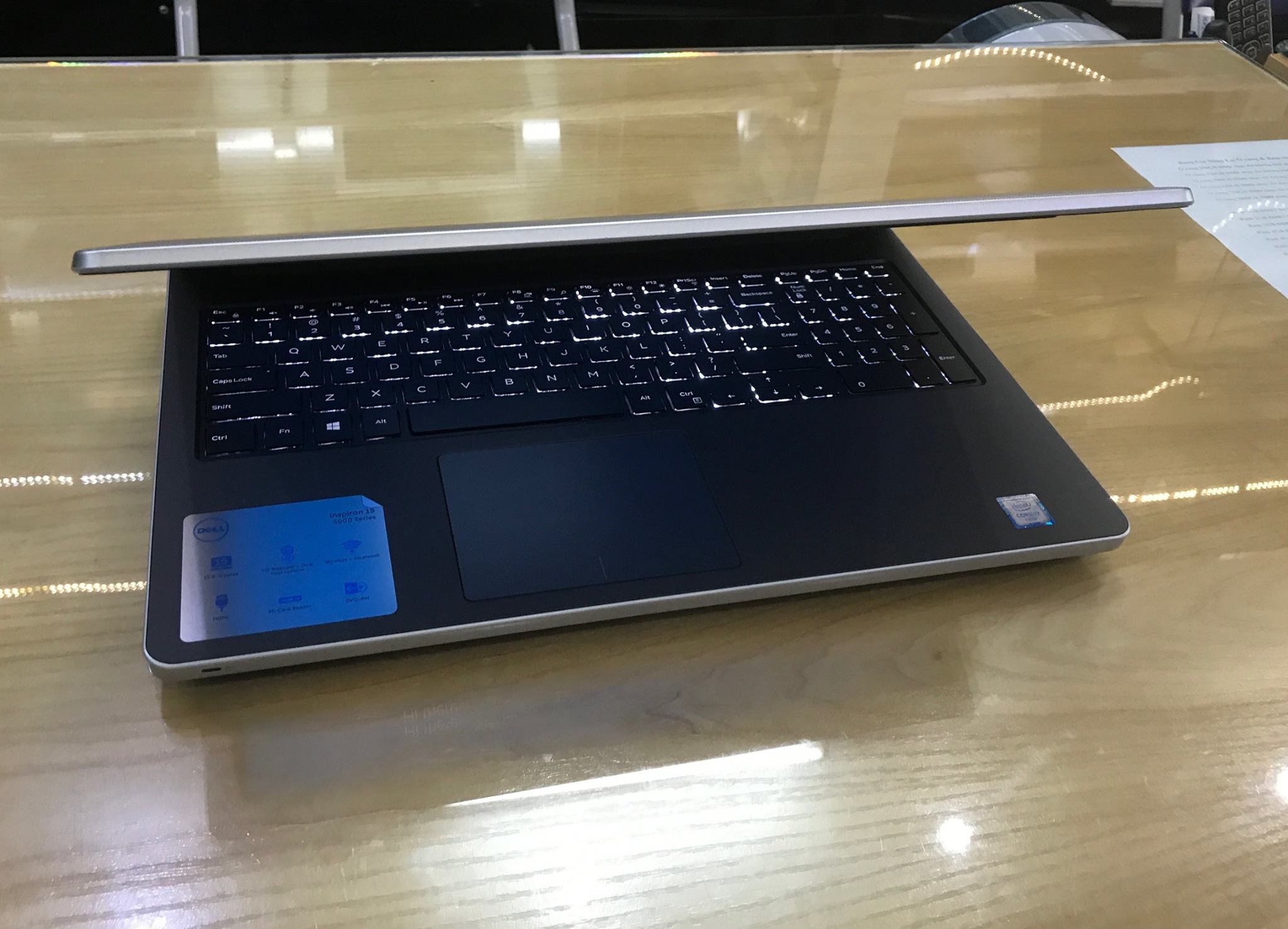 Laptop Dell Inspiron 5559 Core i7 VGA 4GB -1.jpg